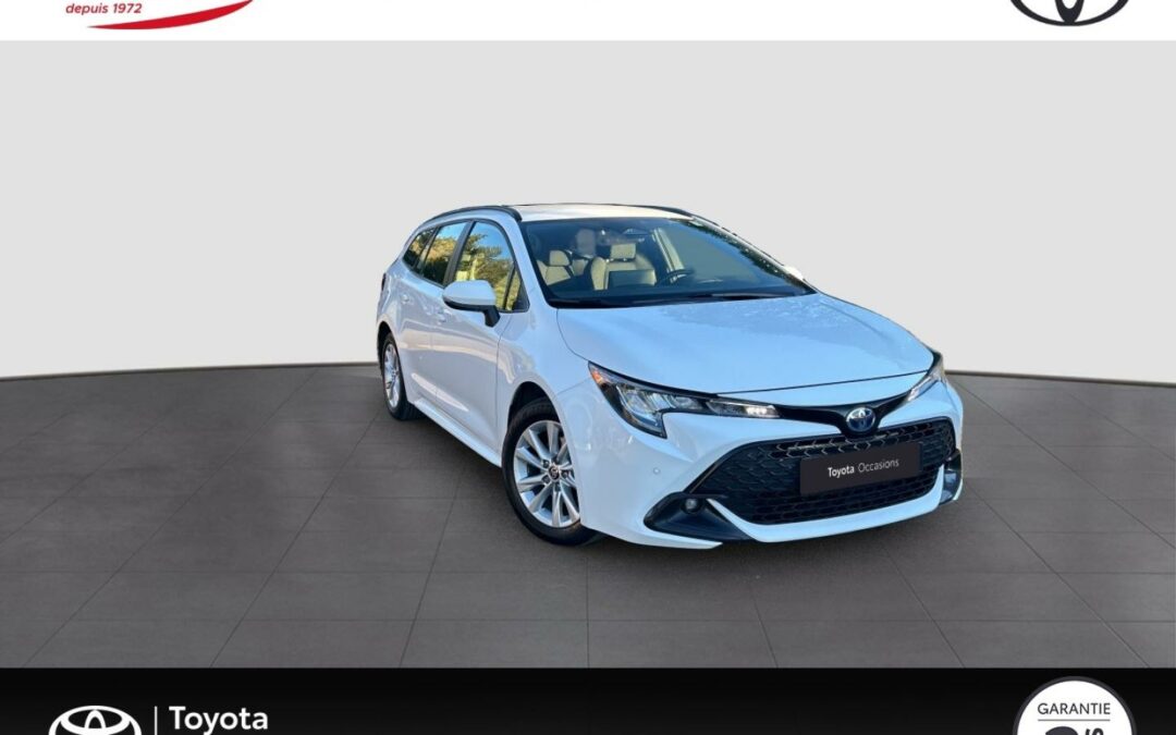TOYOTA Corolla Touring Spt